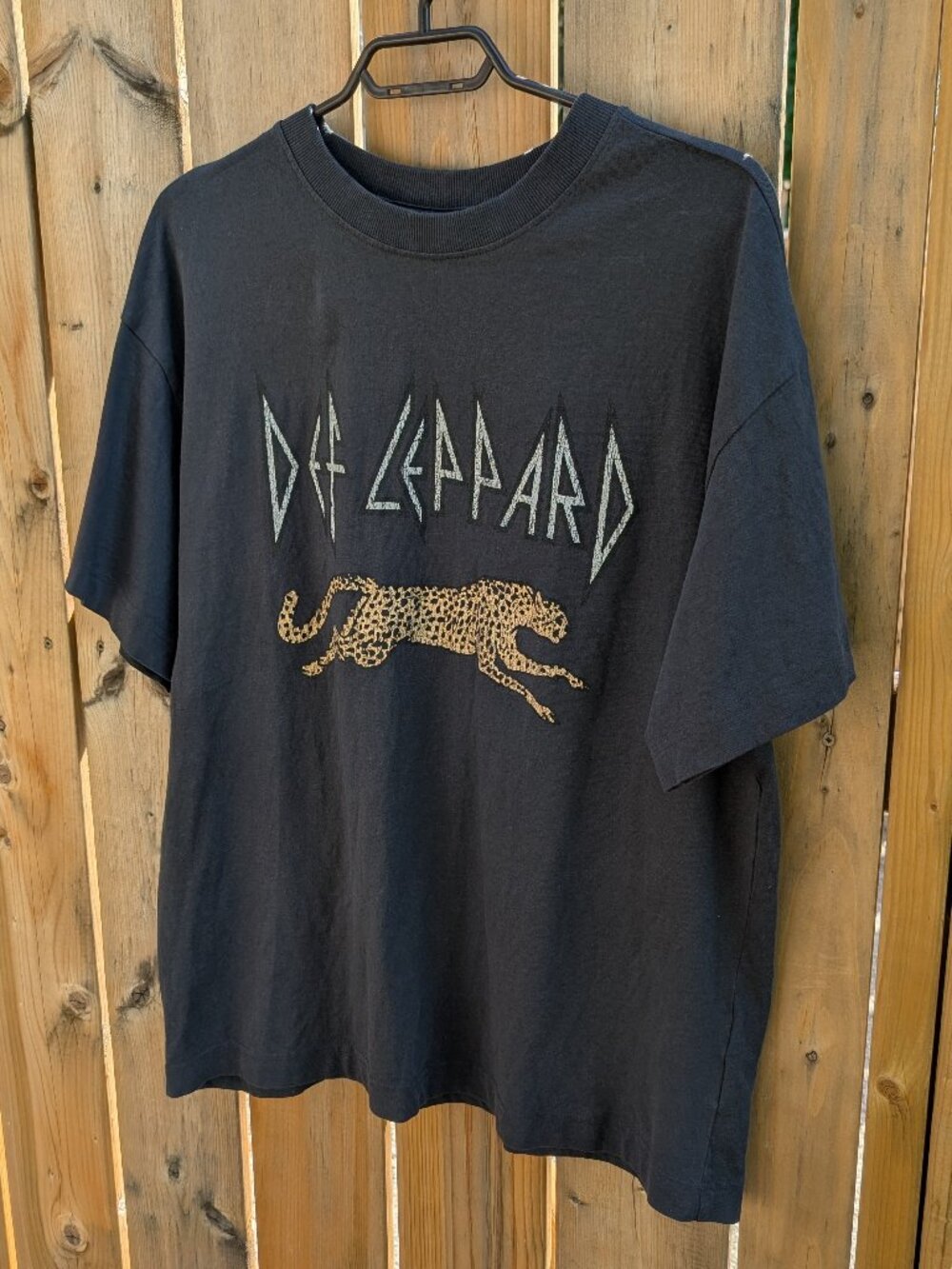 H&M - Gray Charcoal Def Leppard Women T-Shirt